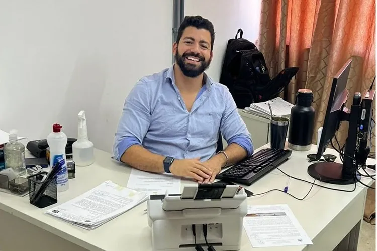 Delegado Zanderlan Fernandes assume a 22ª Coorpin de Guanambi