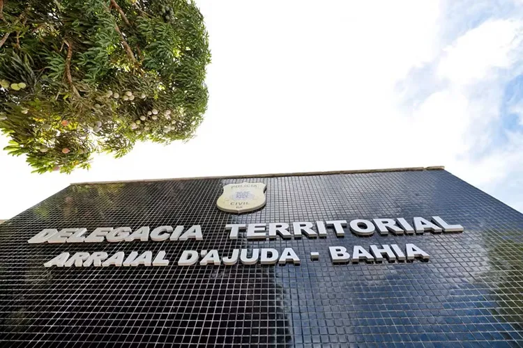 Policial é suspeito de matar amigo a tiros em casa de temporada em Porto Seguro