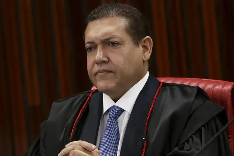 Nunes Marques assume presidência do TSE dia 12 de maio