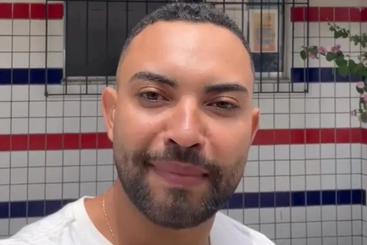 Professor denuncia direção de Colégio Estadual em Carinhanha de assédio e perseguição