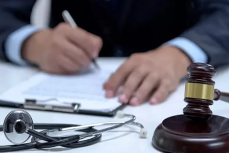 ANS suspende comercialização de nove planos de saúde