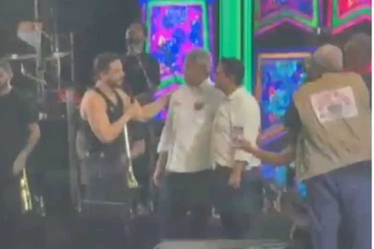 Governador volta a ser vaiado durante São Pedro em Bom Jesus da Lapa