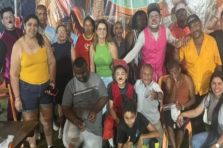 CAPS leva internos para assistir espetáculo circense em Brumado
