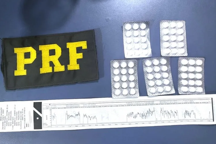 Caminhoneiro é flagrado com 75 comprimidos de rebite em Jequié