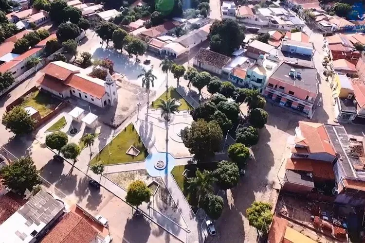 Júri absolve homem que matou compadre a facadas em Sebastião Laranjeiras