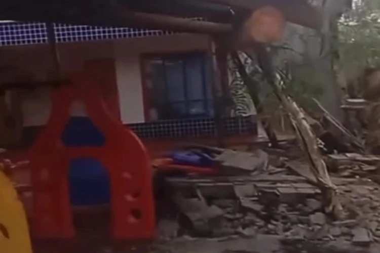 Chuvas fortes causam danos em creche de Macaúbas e aulas são suspensas