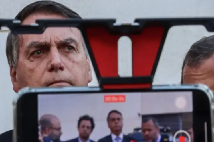 Jair Bolsonaro é diagnosticado com inflamação no esôfago após endoscopia