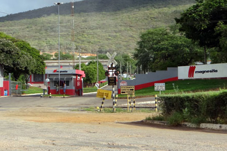 Brumado: RHI Magnesita faz doação de máscaras e respiradores para o Hospital Professor Magalhães Neto