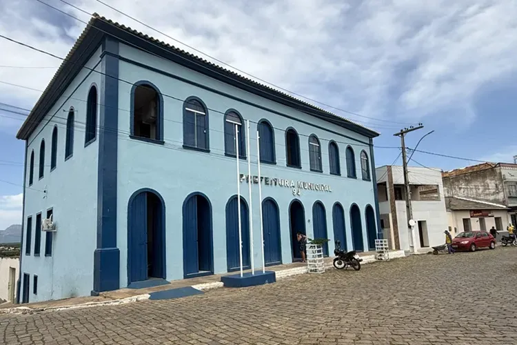 Aumento de riscos ambientais e de saúde faz Livramento de Nossa Senhora reforçar alerta contra queimadas