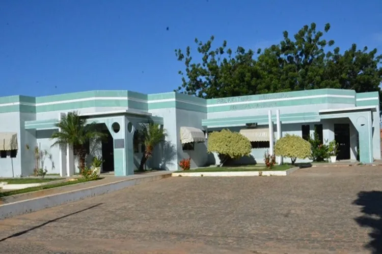 MP-BA recomenda que servidor seja retornado ao cargo de origem em Sebastião Laranjeiras