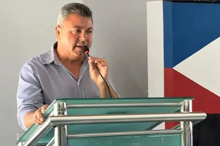 Prefeito de Barra Estiva é multado pelo TCM