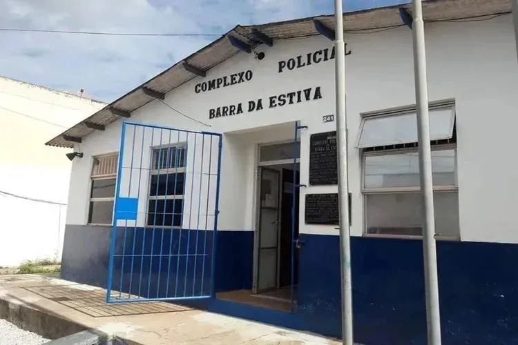 Discussão por herança termina com pedrada no rosto em Barra da Estiva
