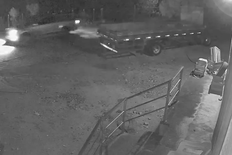 Quadrilha furta transformadores de energia, bombas d'água e motocicletas em Tanhaçu