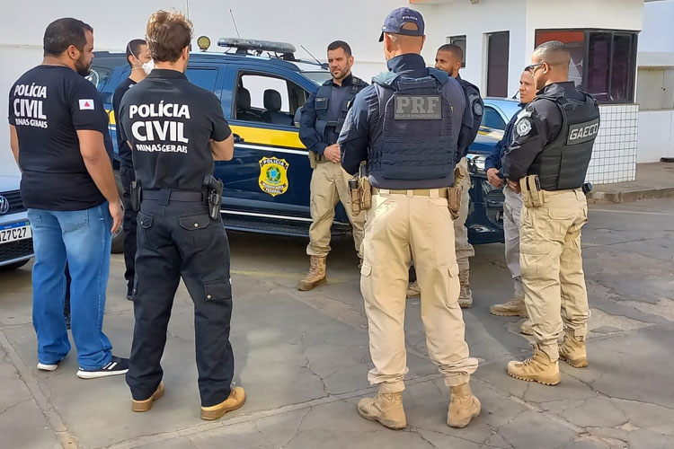 ?Operação Antenados? cumpre oito mandados de buscas e apreensão em Vitória da Conquista e Jequié