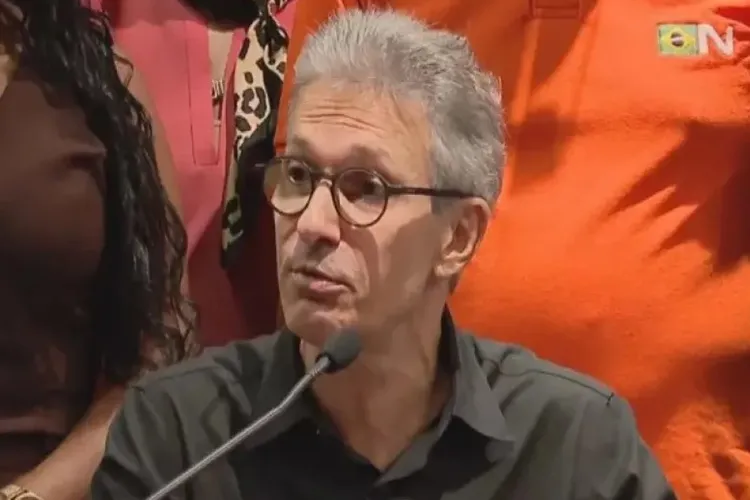 Partido Novo oficializa candidatura presidencial de Romeu Zema