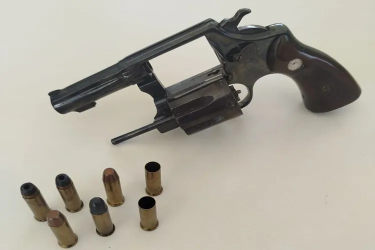 94ª CIPM apreende arma de fogo no distrito de Maniaçu em Caetité