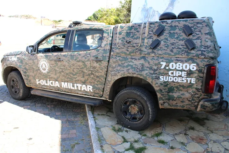 Policial da Cipe Sudoeste salva criança engasgada em Vitória da Conquista