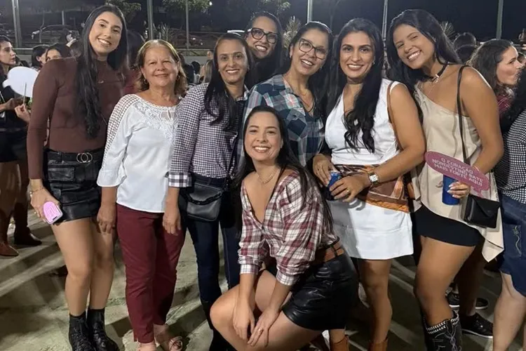 Forró exclusivo para mulheres reúne cerca de 3 mil participantes em Macaúbas