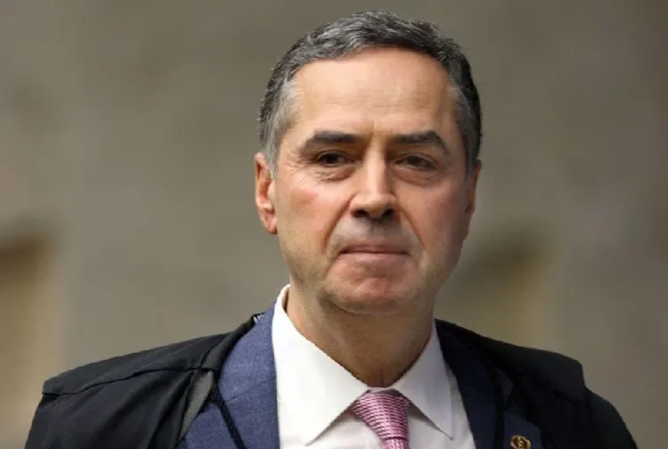 Luís Roberto Barroso toma posse como presidente do STF