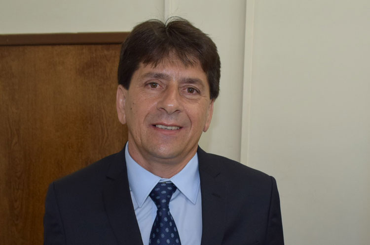 Polícia Federal realiza operação na cidade de Aracatu e prefeito é afastado do cargo