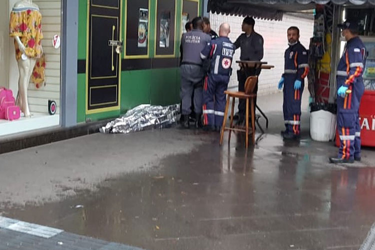 Ex-governador do Espírito Santo é morto a tiros em Vitória