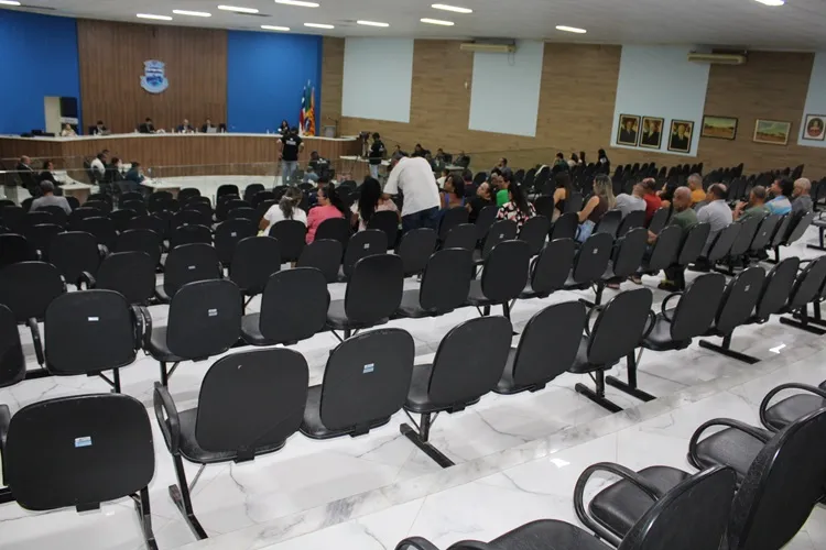 Câmara aprova reajustes concedidos para os servidores públicos em Brumado