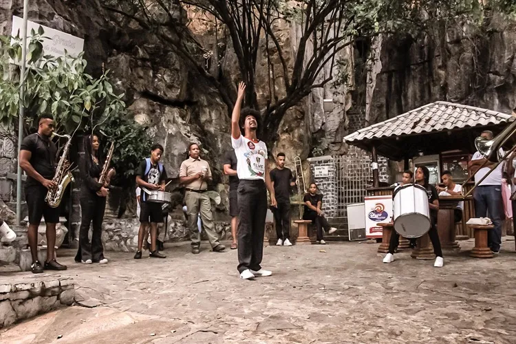 Flivec tem início com peregrinação literária até o Santuário do Bom Jesus da Lapa