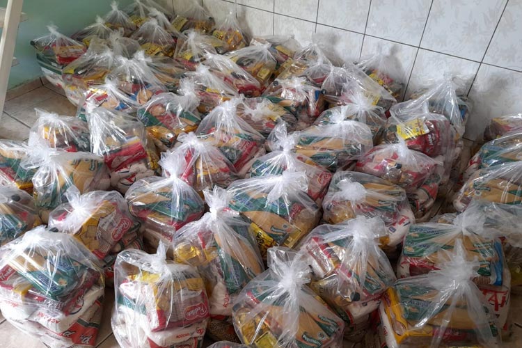 Grupo mobiliza pelo 10º ano a campanha solidária de Natal em Brumado