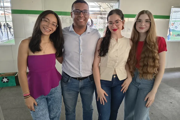 90ª Zona Eleitoral leva projeto 'Eleitor do Futuro' às escolas de Brumado