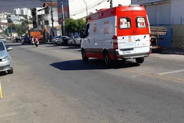 Homem de Palmas de Monte Alto sofre infarto e morre dentro de supermercado em Brumado