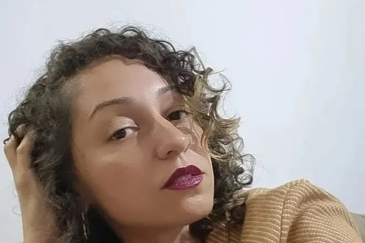 Empresária morre e três pessoas ficam feridas em acidente na BR-101 em Itapebi