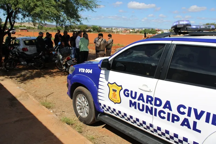 Prefeitura suspende obras de albergue em terreno da União em Brumado