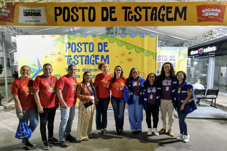 Governo da Bahia inicia testes rápidos e vacinação em massa no aniversário de Brumado