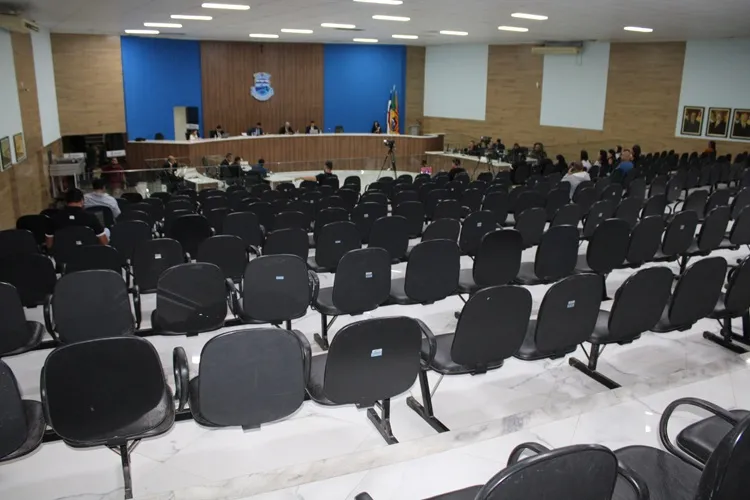 Câmara de Brumado homenageia Divina Providência com Moção de Aplausos