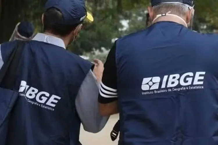 IBGE abre seleções com quase mil vagas temporárias na Bahia e salários de até R$ 5,2 mil