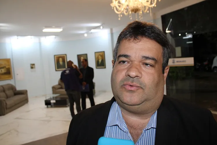 'Espero que não erre novamente': Ivan Cordeiro aposta em Sheila Lemos na vice de ACM Neto