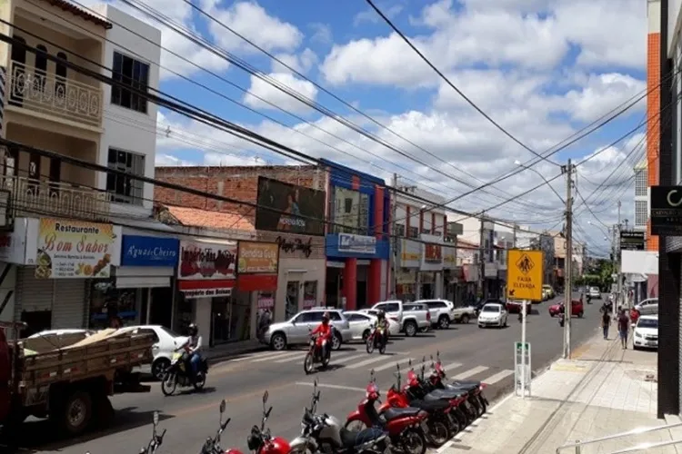 Brumado é destaque em desenvolvimento e CDL ressalta papel do comércio