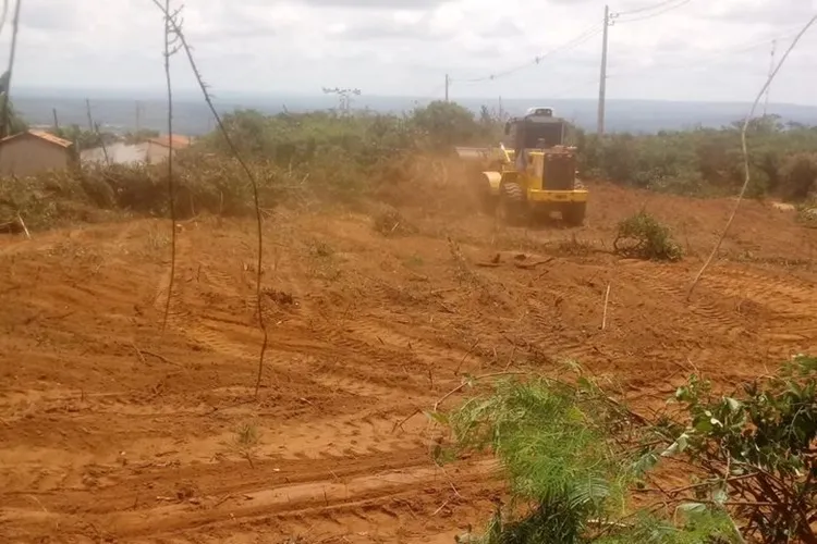 Caetité: Invasão a terreiro de candomblé expõe intolerância e racismo religioso, diz sacerdote