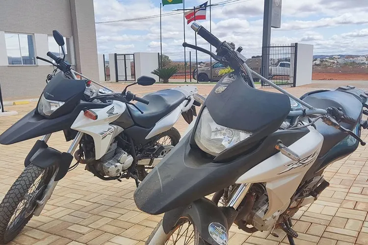 Duas motos com restrição de furto foram recuperadas pela PM em Caculé