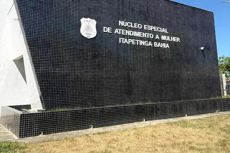 Pai é preso acusado de violência sexual contra a própria filha de 13 anos em Itapetinga