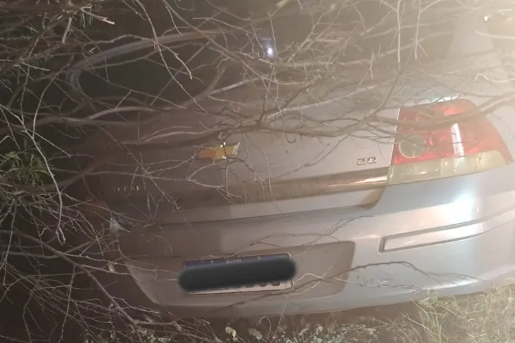 Bebê morre em grave acidente entre carro e caminhão na BR-030 em Tanhaçu