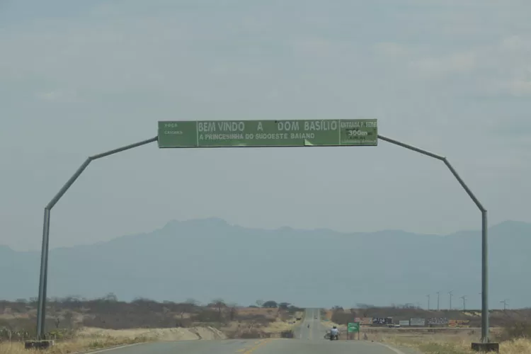 Dom Basílio: Moradores duvidam da versão da PM sobre suspeitos mortos em confronto