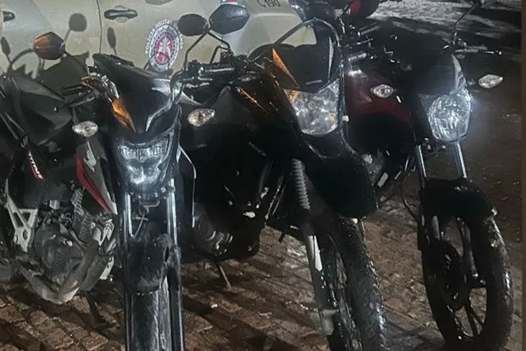 Operação Paredão: Perseguição e tiros terminam com preso e motos recuperadas em Seabra