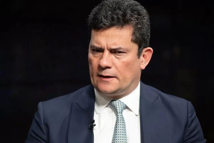 TRE-PR adia julgamento de Moro até Lula indicar juiz à Corte