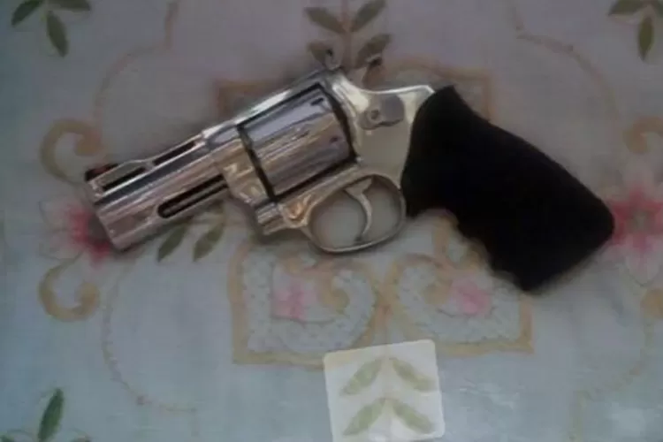 Adolescente é apreendido após ameaça de ataque a colega na cidade de Tanhaçu