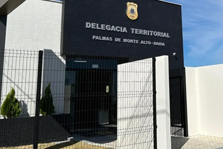 Suspeito é preso após sair da cadeia e ameaçar mulher no trabalho em Palmas de Monte Alto
