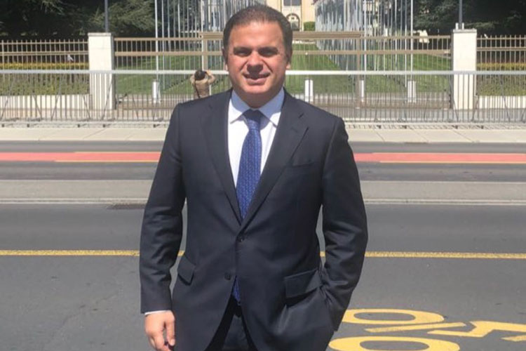 'Brumado não tem um deputado que o represente porque o prefeito é um enganador', acusa João Bacelar