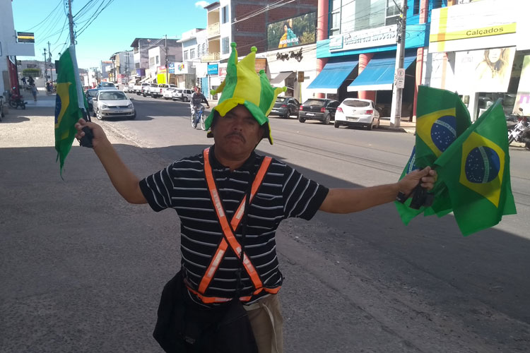 Mesmo com empate do Brasil, brumadenses mantêm entusiasmo com a seleção na copa