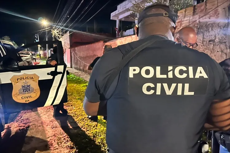 Homem é preso após quebrar celular e agredir companheira com mordida em Itapetinga
