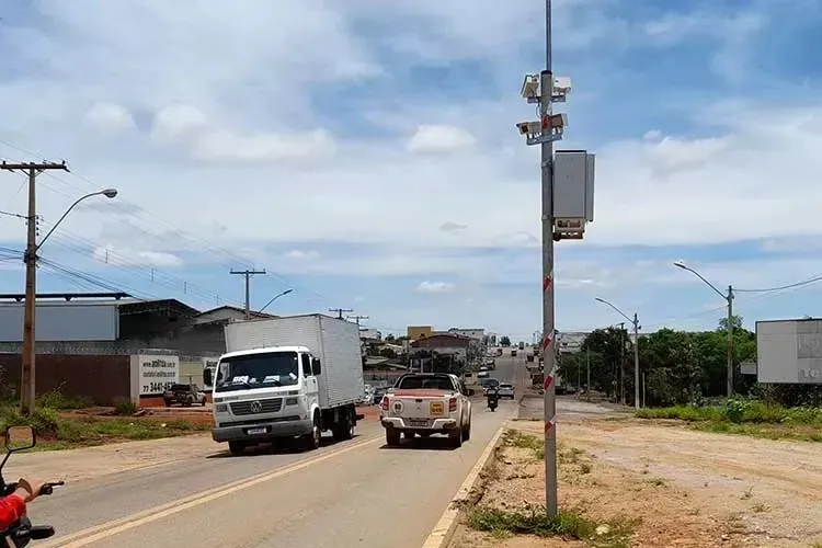 Bahia lidera infrações por ultrapassagens em rodovias federais, diz PRF